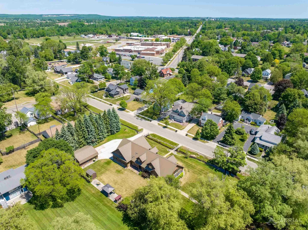 173 N Second Street West Branch Township MI 48661