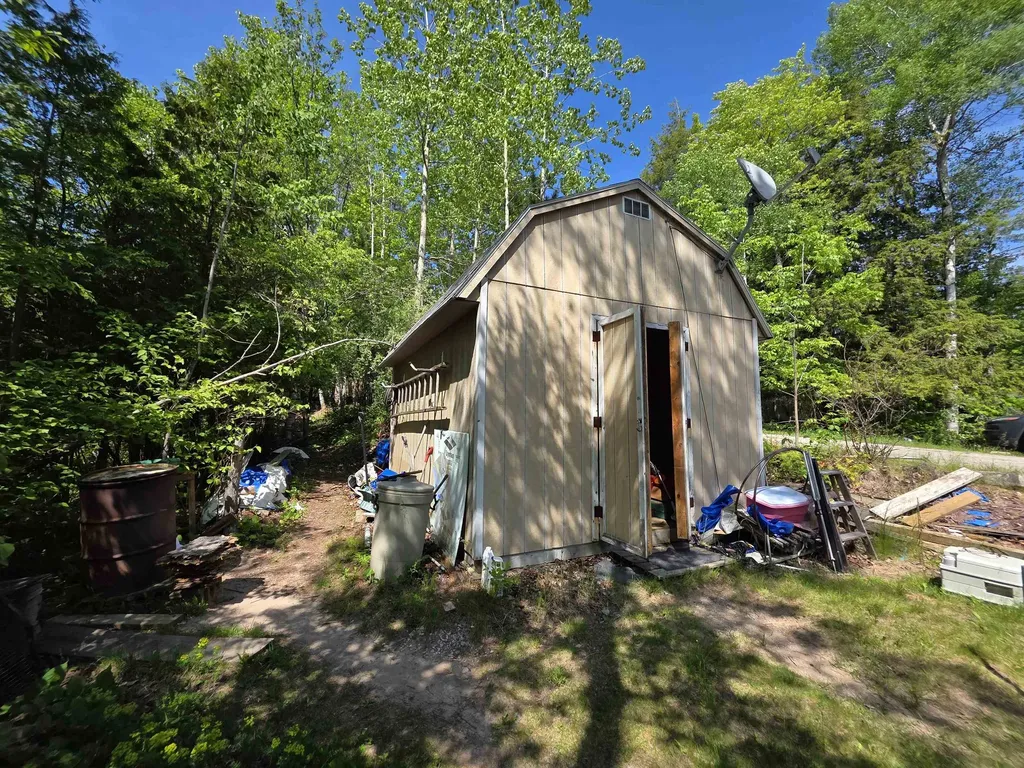 7580 O'connor Road Plainfield Township MI 48739