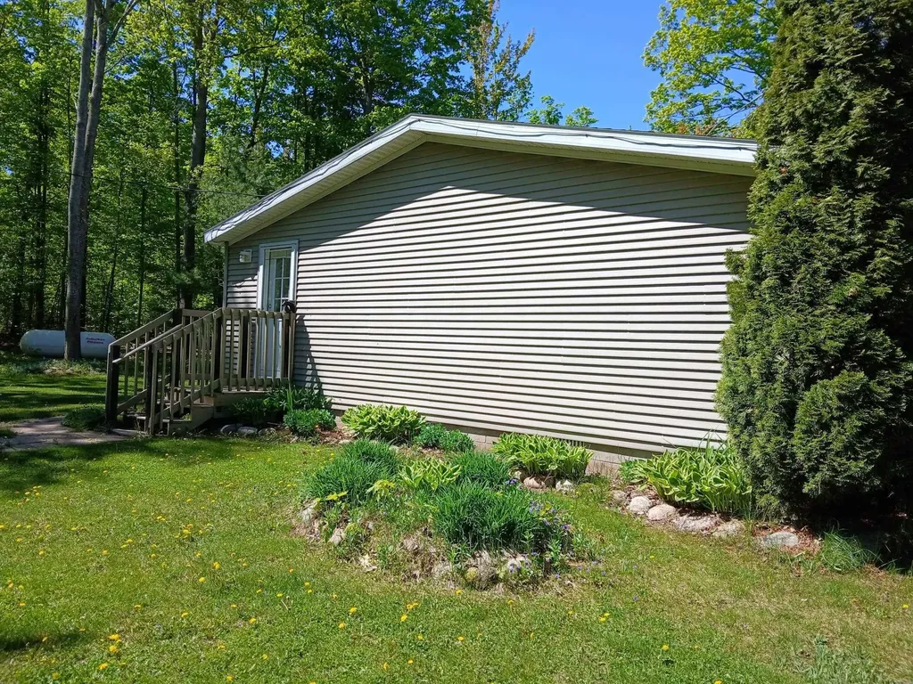 4627 Heart 2 Heart Hayes Township MI 49735