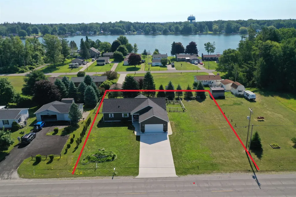 7580 W Cedar Lake Road Oscoda Charter Township MI 48750