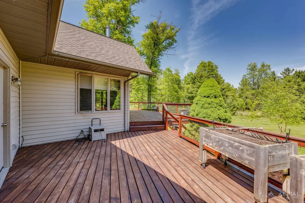 2022 N Clear Lake Road Foster Township MI 48661