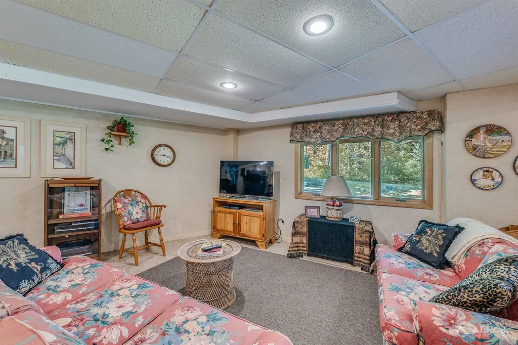 2022 N Clear Lake Road Foster Township MI 48661