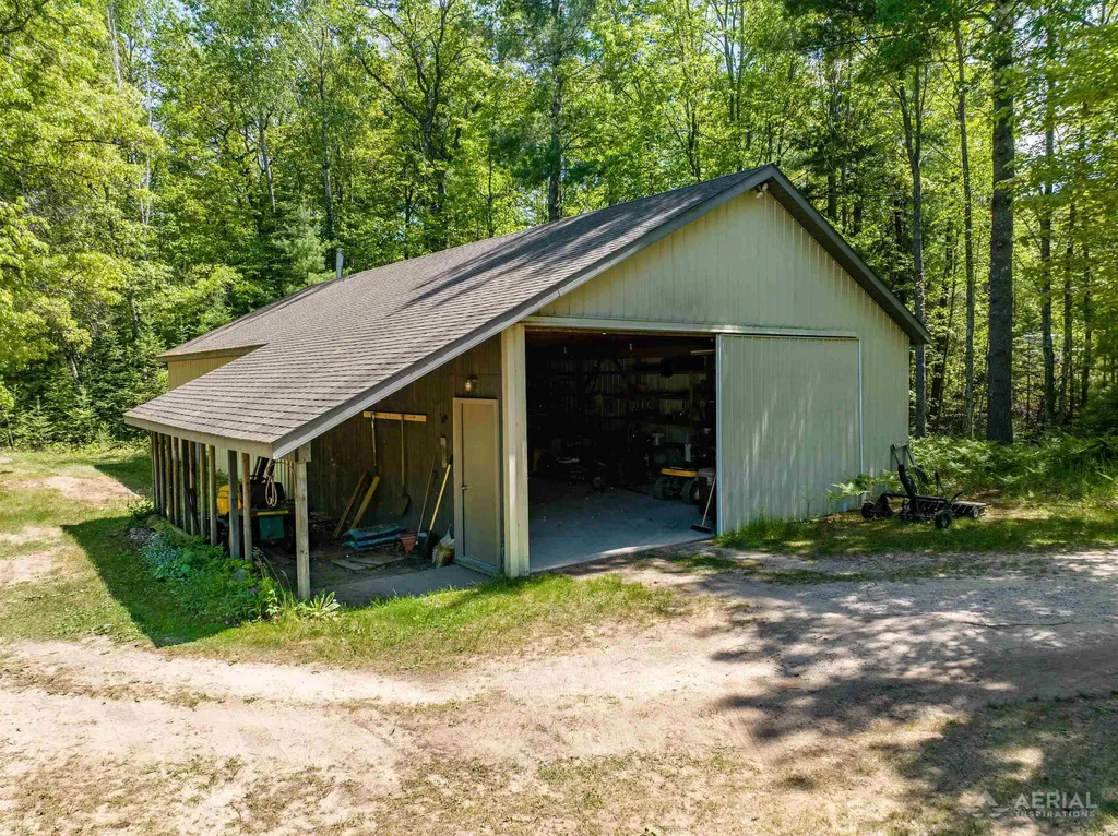 2022 N Clear Lake Road Foster Township MI 48661
