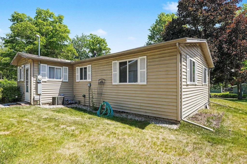 3336 Canal Drive Goodar Township MI 48739