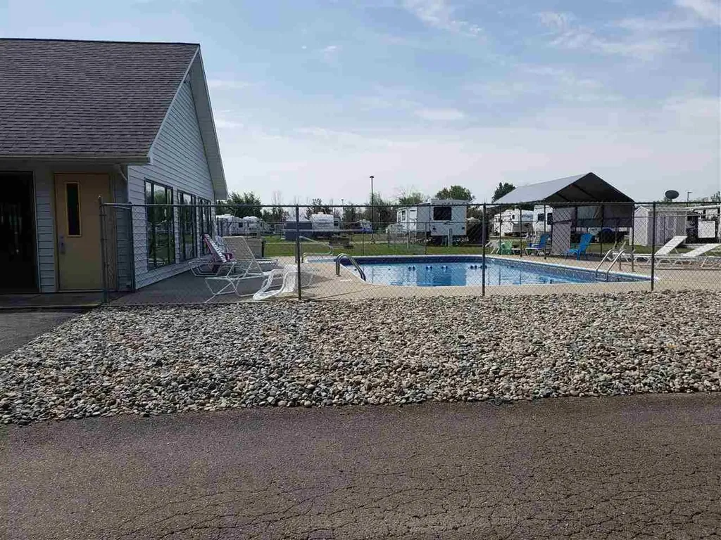 831 S Main Street Sims Township MI 48703