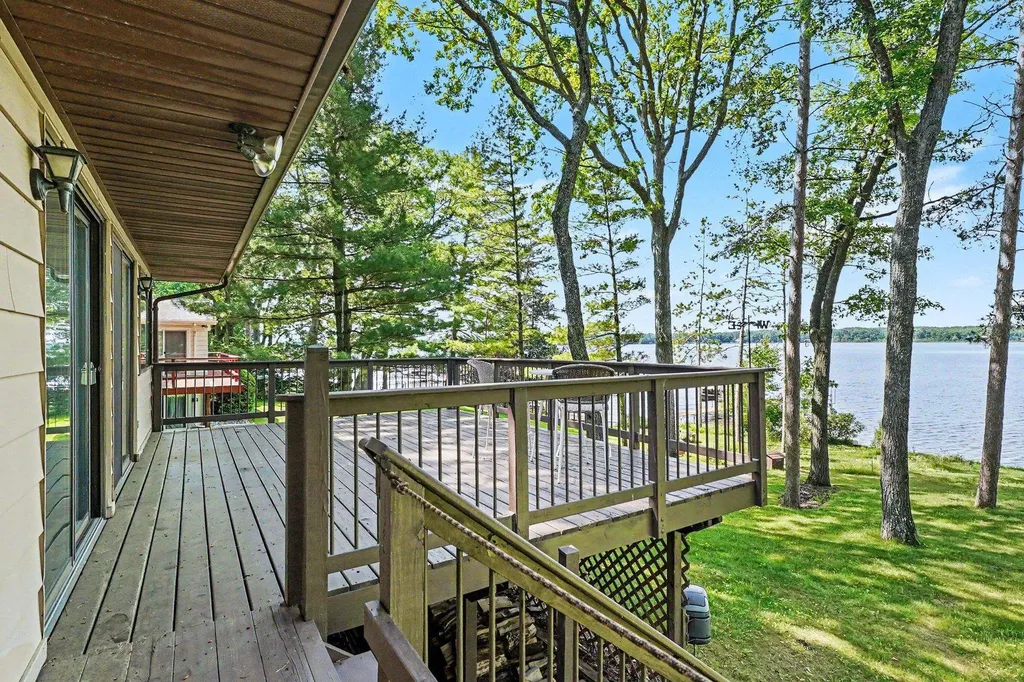 7007 Loud Drive Oscoda Charter Township MI 48750