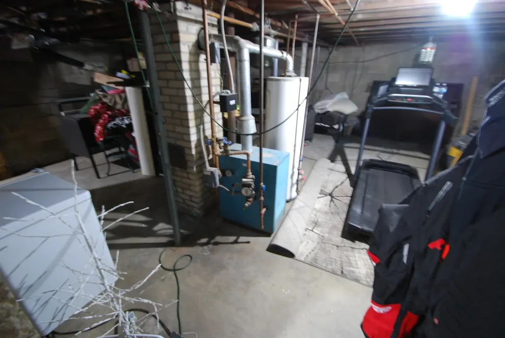 4050 Grass Lake Road Foster Township MI 48661