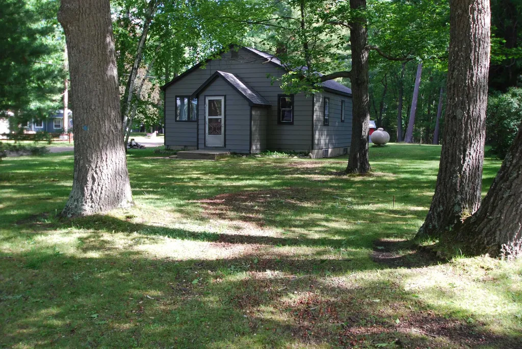 4050 Grass Lake Road Foster Township MI 48661