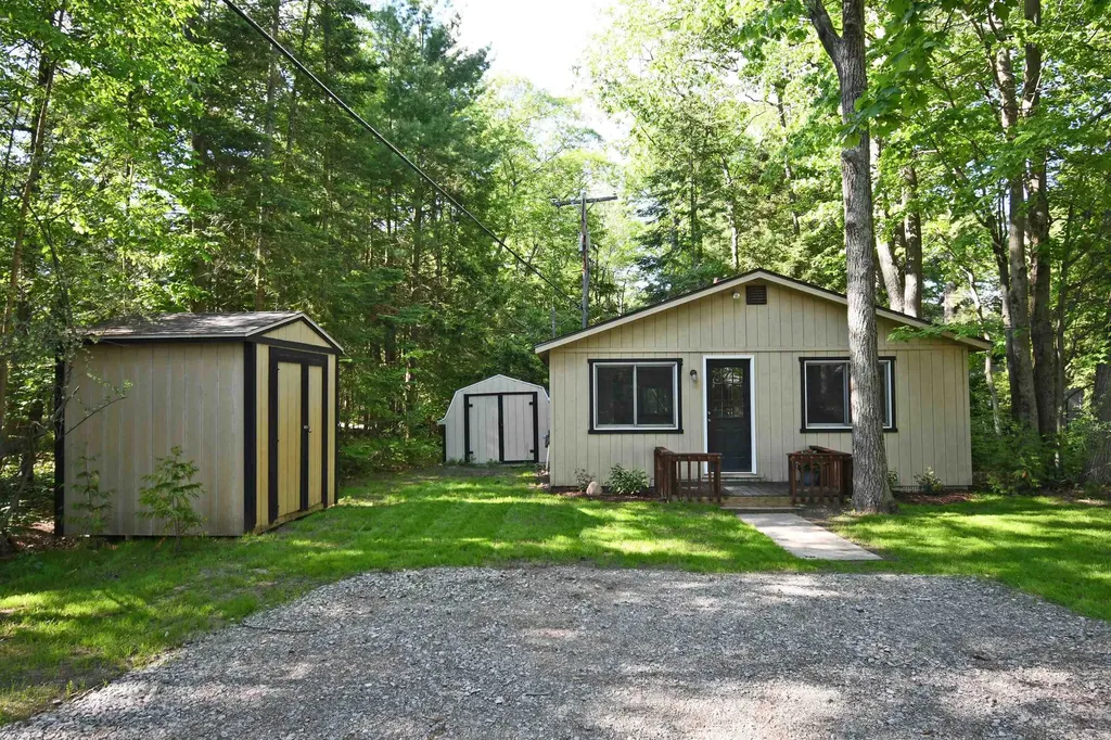 4927 S Us-23 Greenbush Township MI 48738