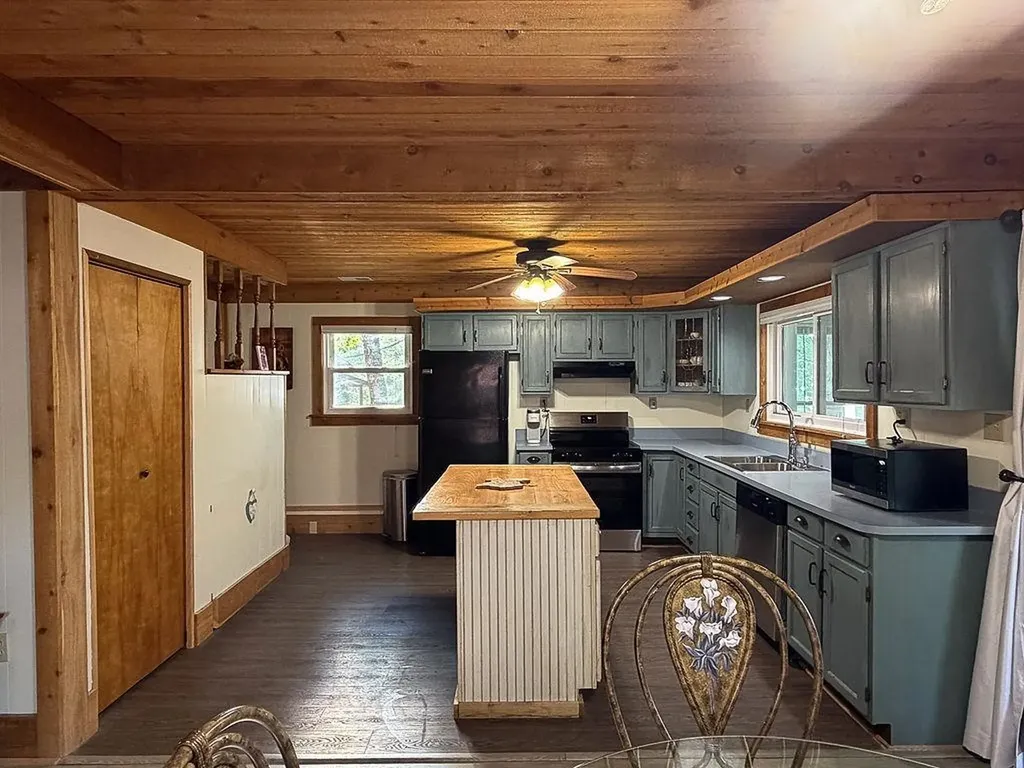 8369 Cedar Road Plainfield Township MI 48761