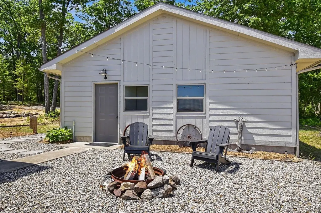 2280 Bliss Lane Plainfield Township MI 48748