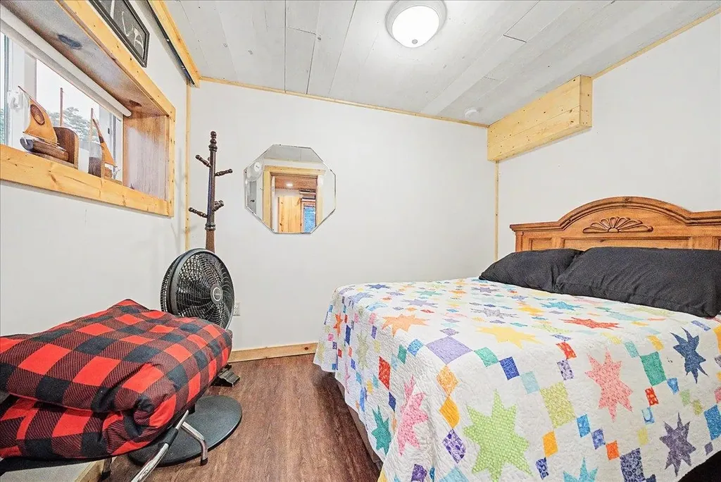 2532 E 1st Street Mills Township MI 48756