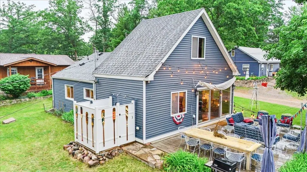 2532 E 1st Street Mills Township MI 48756