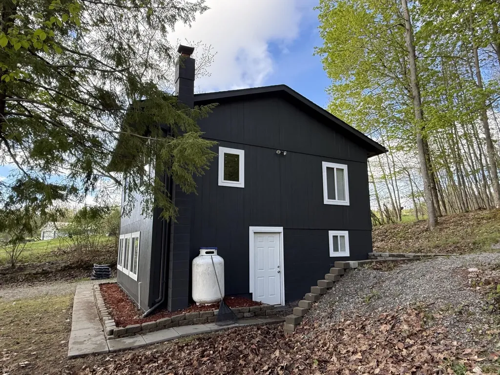 5141 Lake Street Curtis Township MI 48737