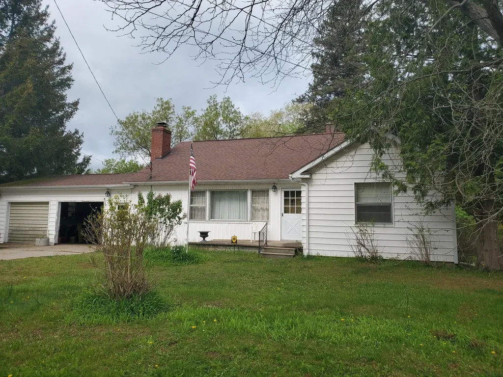 205 Highland Ogemaw Township MI 48661