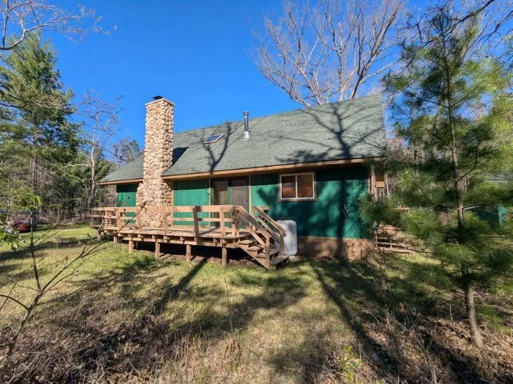 4327 Vaughn Trail Plainfield Township MI 48748