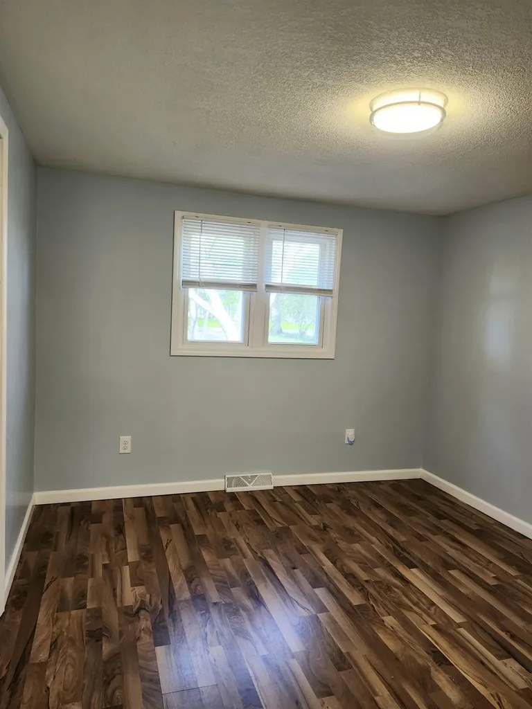 716 Beech Tawas Township MI 48763