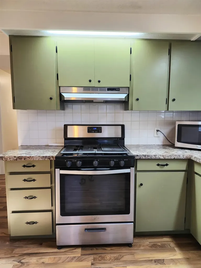 716 Beech Tawas Township MI 48763