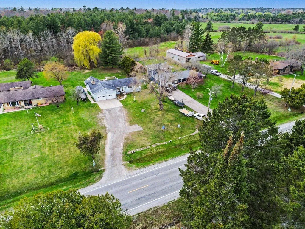 733 Monument Road Baldwin Township MI 48763