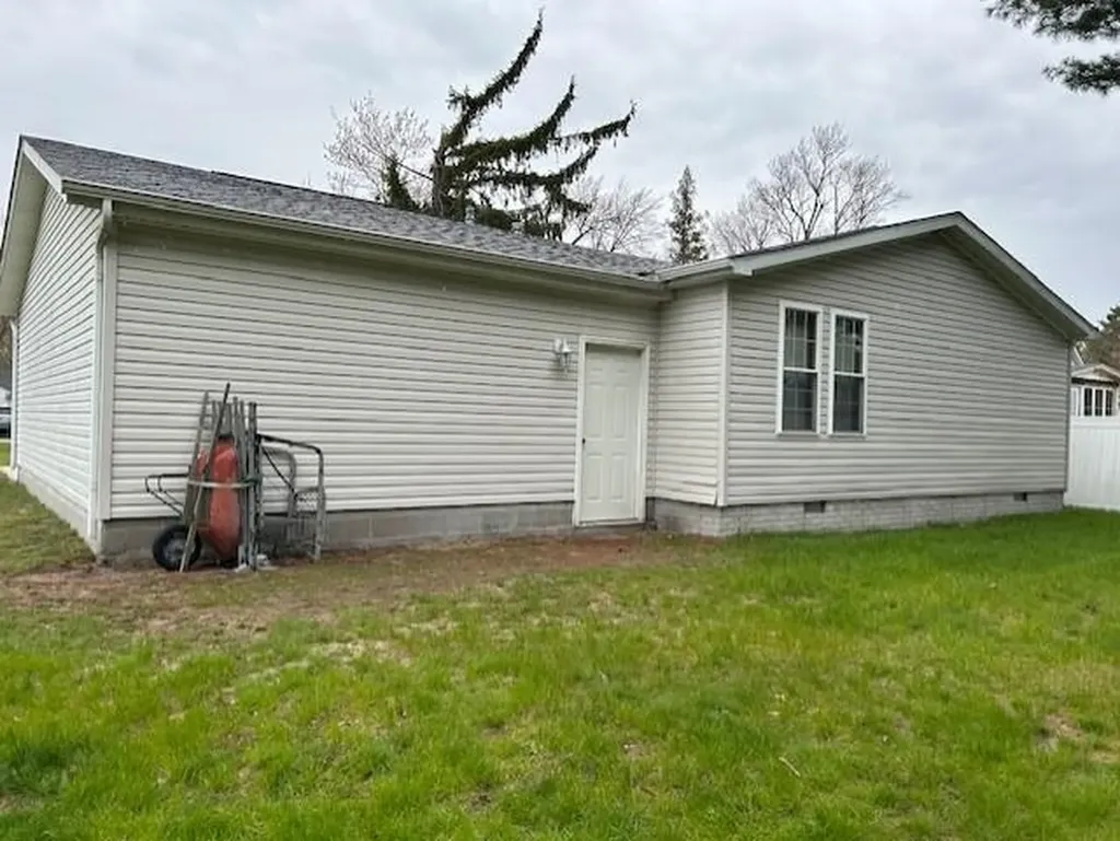 514 Tawas Street Unknown City MI 48730