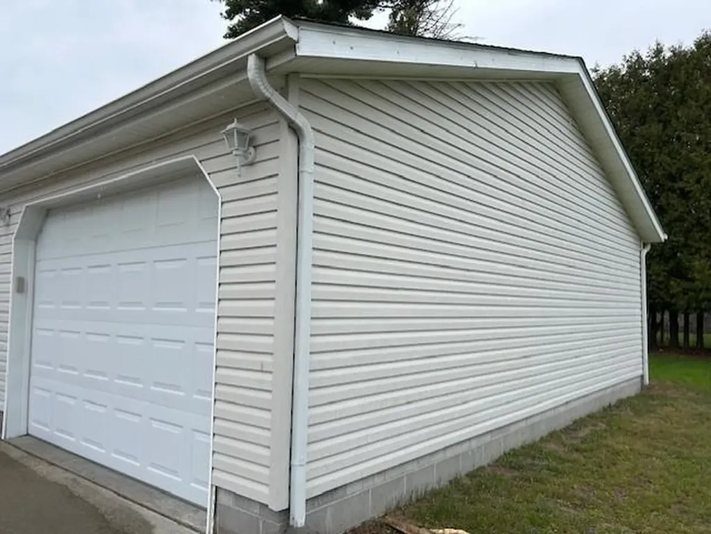 514 Tawas Street Unknown City MI 48730