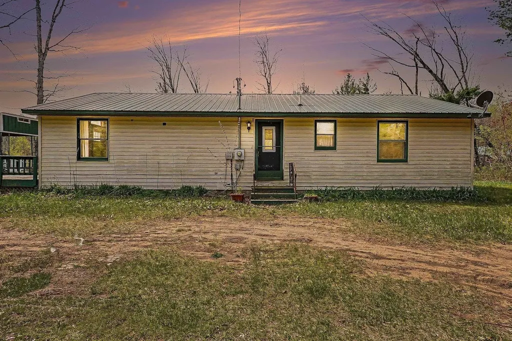 6595 Wickert Road Plainfield Township MI 48739