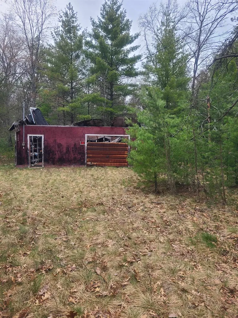 3856 Old State Road Grant Township MI 48748