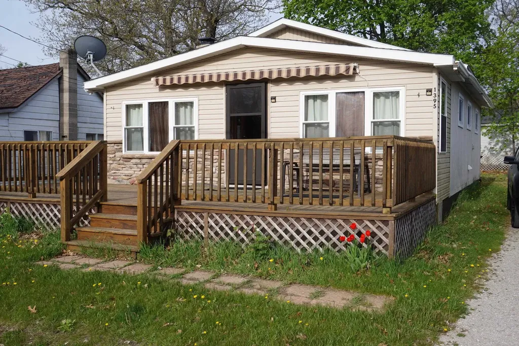 1395 Ash Street Grant Township MI 48748