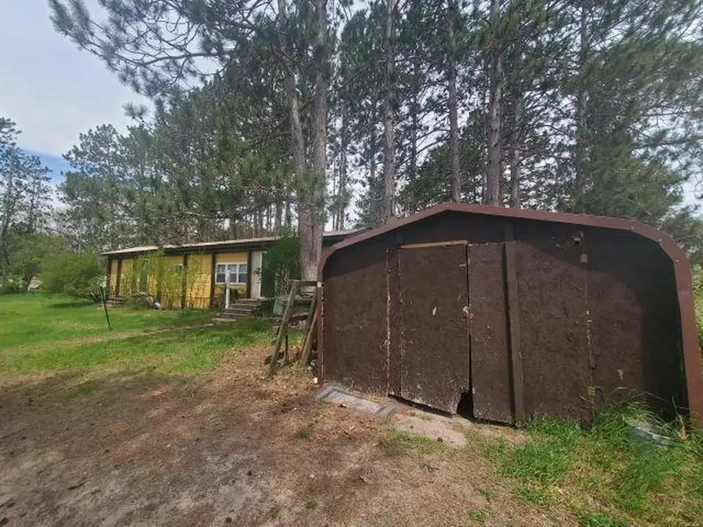 1570 B Street Burleigh Township MI 48770