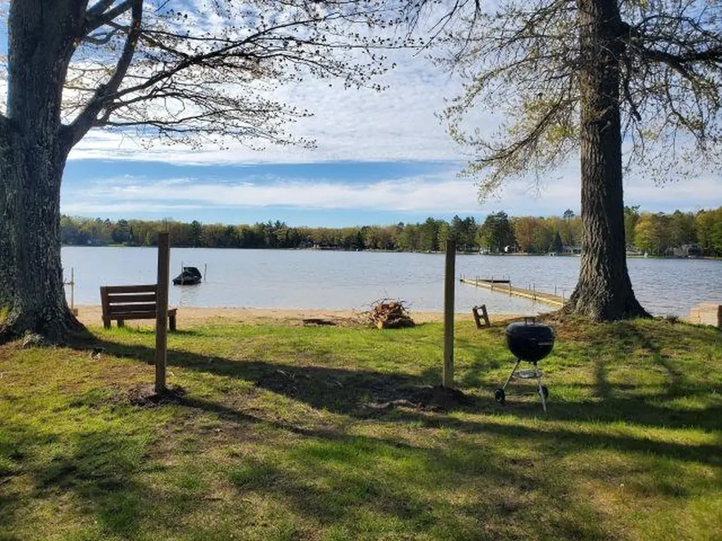 4022 Chippewa Trail Plainfield Township MI 48739