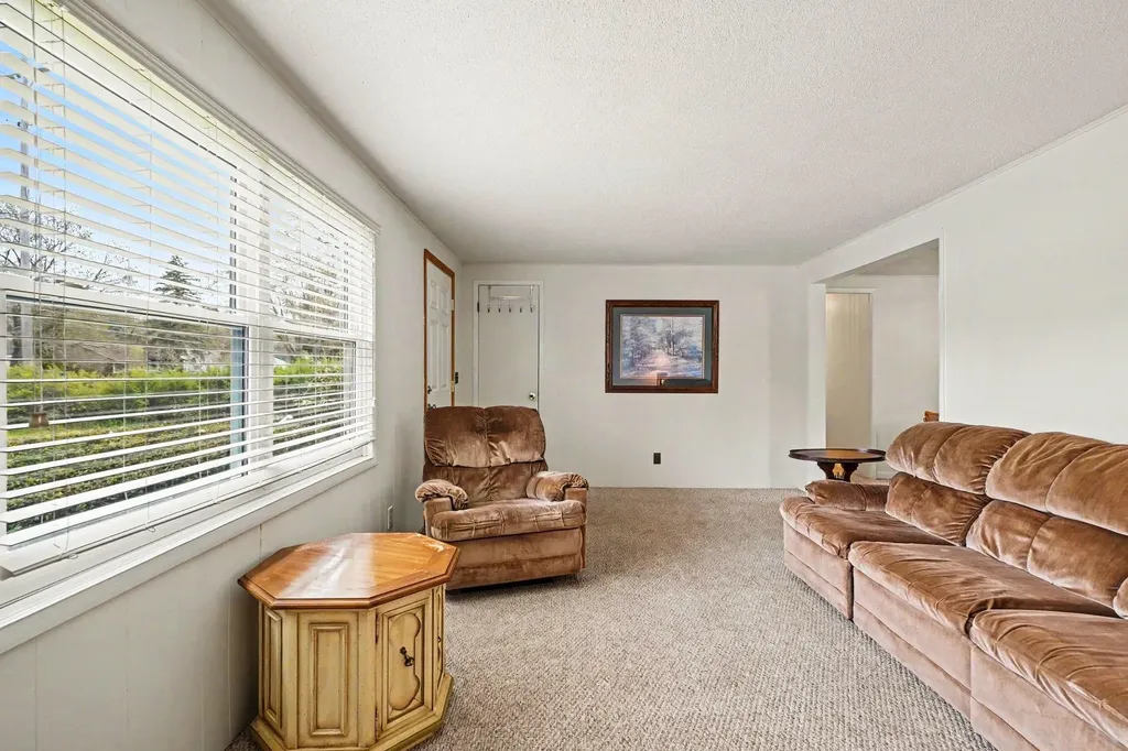 5603 Cedar Lake Road Oscoda Charter Township MI 48750