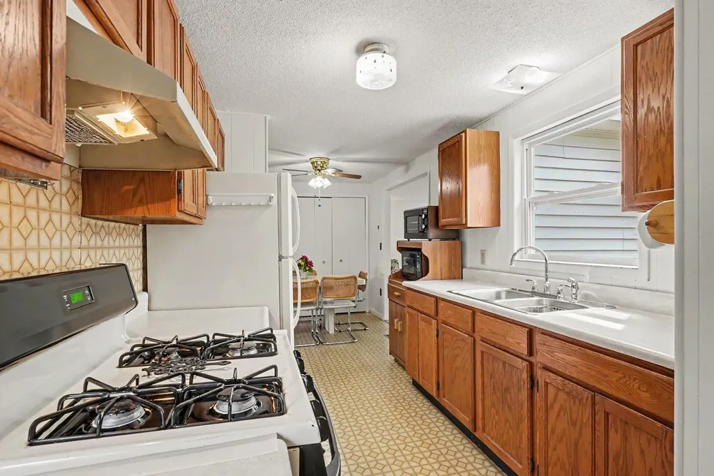 5603 Cedar Lake Road Oscoda Charter Township MI 48750