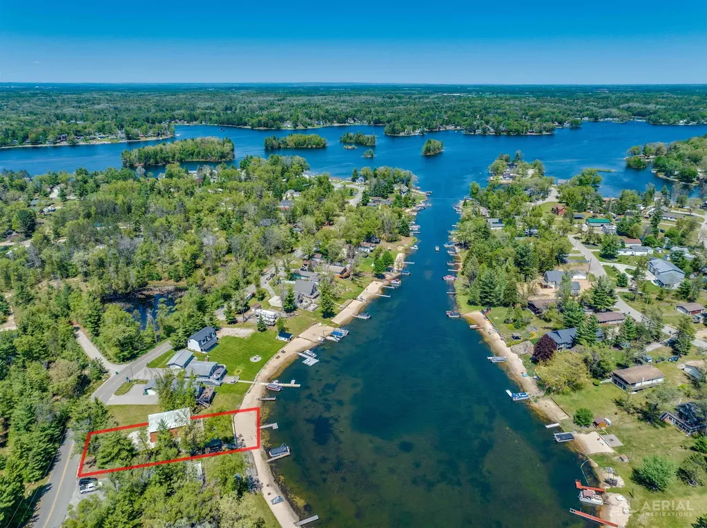 3319 S Ogemaw Trail Mills Township MI 48661