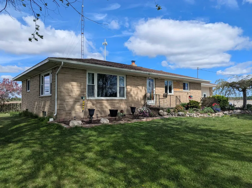 1171 N M-65 Turner Township MI 48766