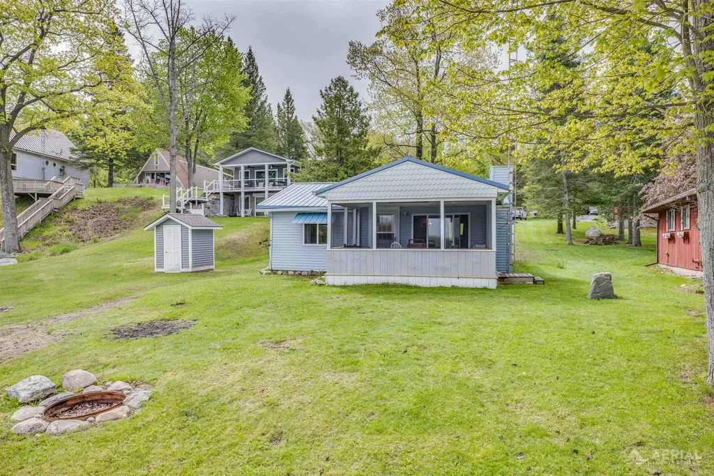 3451 Deerfield Hill Township MI 48635