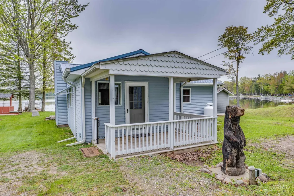 3451 Deerfield Hill Township MI 48635