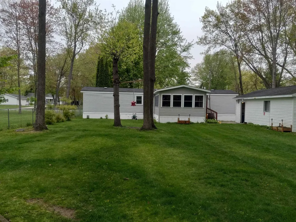 4144 E Anne Street Sims Township MI 48703