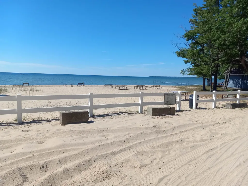 4144 E Anne Street Sims Township MI 48703