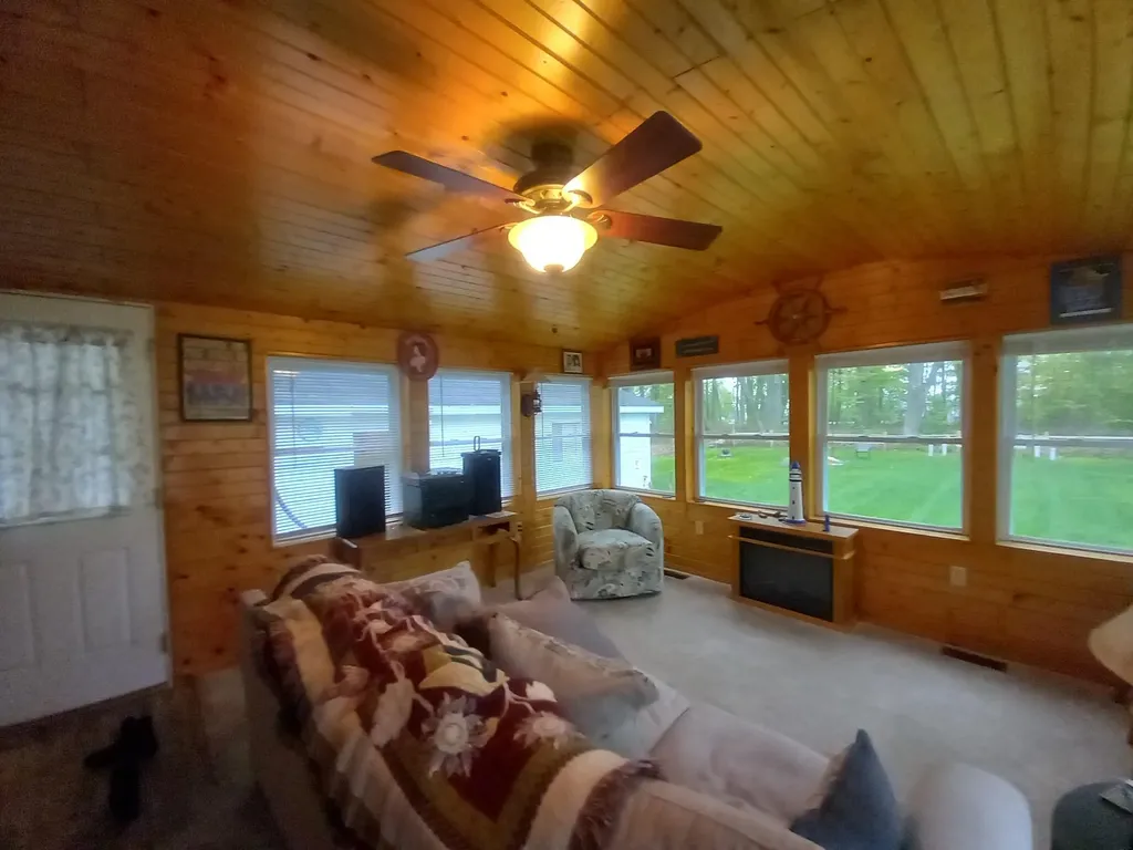 4144 E Anne Street Sims Township MI 48703