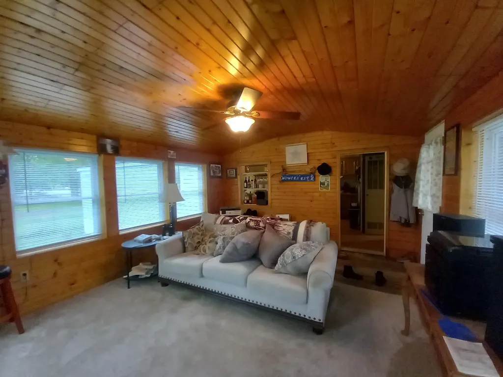 4144 E Anne Street Sims Township MI 48703