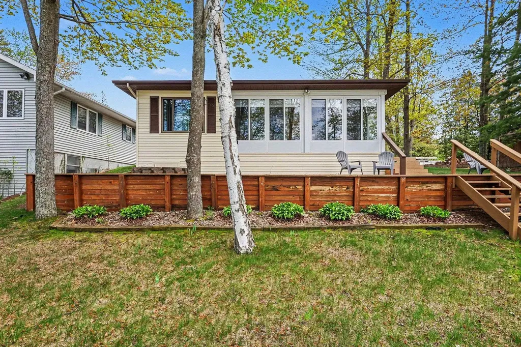 8120 Avalon Drive Plainfield Township MI 48739