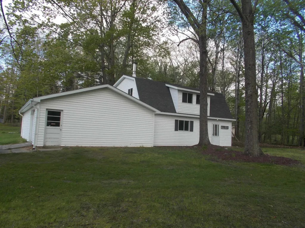 8101 Long Lake Road Plainfield Township MI 48739
