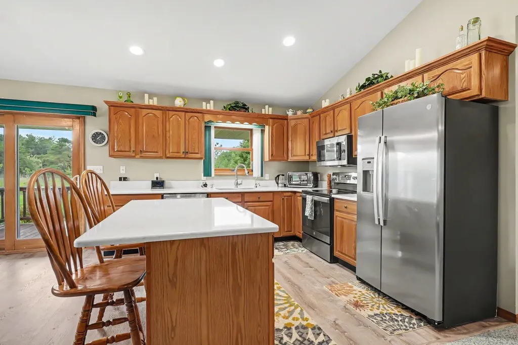 437 4th Street Cumming Township MI 48635