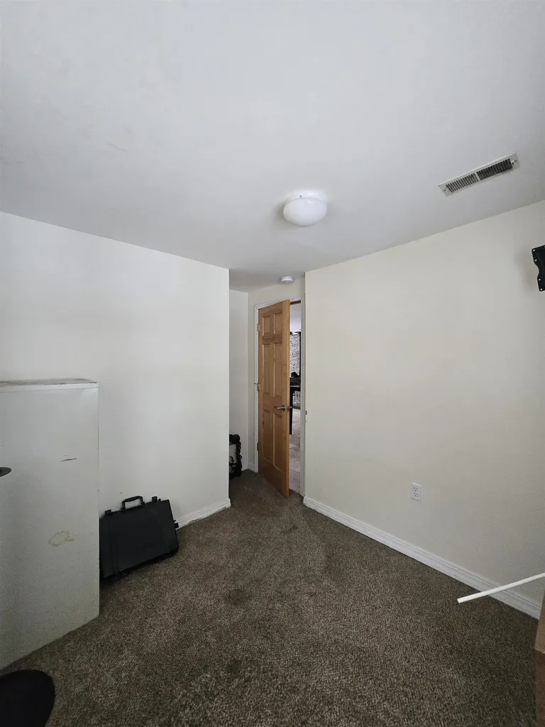 1008 Clifford Street Unknown City MI 48730