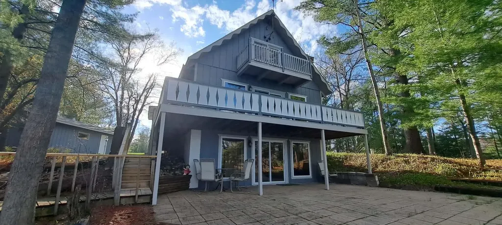 6341 Eagles Nest Moffatt Township MI 48610