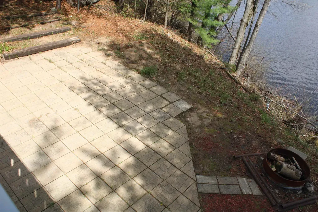 6341 Eagles Nest Moffatt Township MI 48610