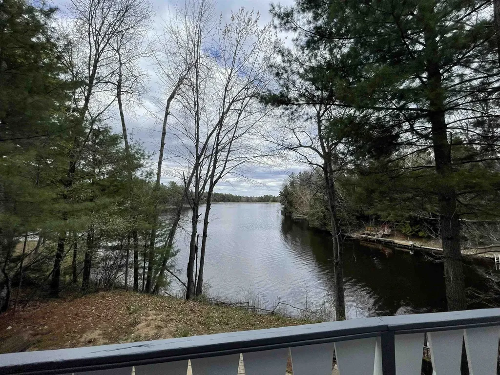 6341 Eagles Nest Moffatt Township MI 48610
