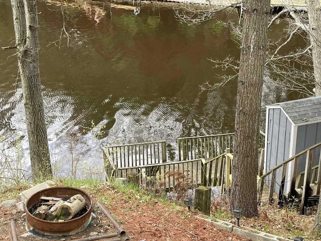 6341 Eagles Nest Moffatt Township MI 48610