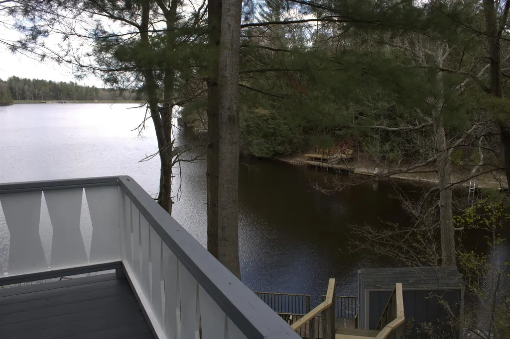 6341 Eagles Nest Moffatt Township MI 48610