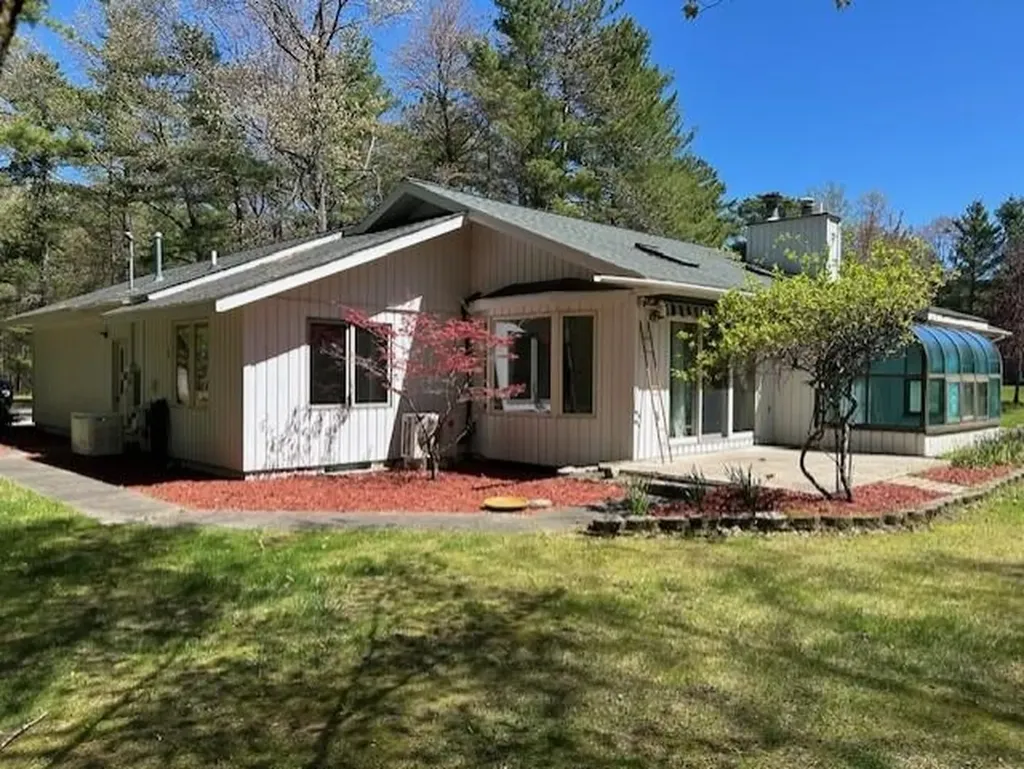 1095 E Lincoln Street Unknown City MI 48730